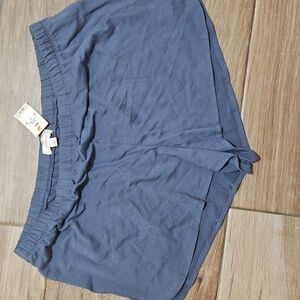 NWT!!  Calsie XL women's shorts